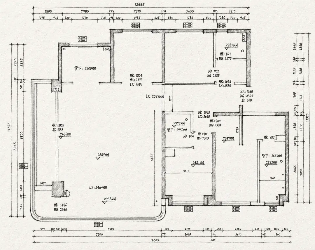 家庭尺度方案图1，展示户型结构、功能布局、动线优化与空间尺度