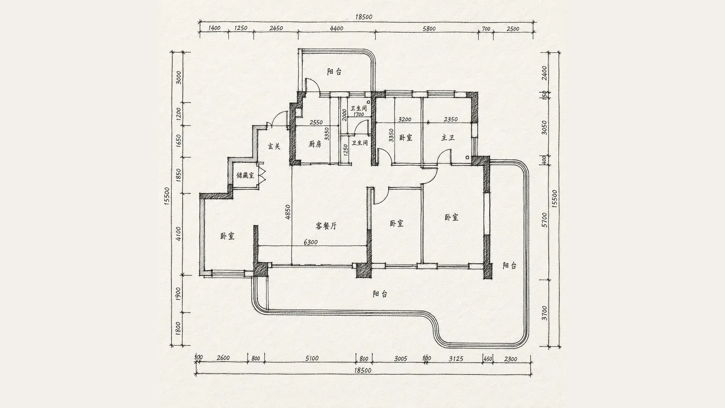 大宅推敲原始结构或初始方案平面图，展示住宅墙体、房间分区和动线基础